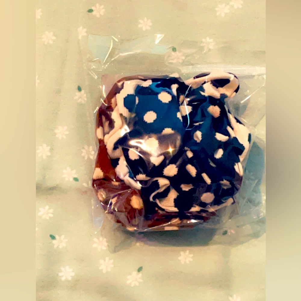 Brand New Leopard Print Scrunchy Hair Tie Assorted Set❤️Of Three - Picture 5 of 5
